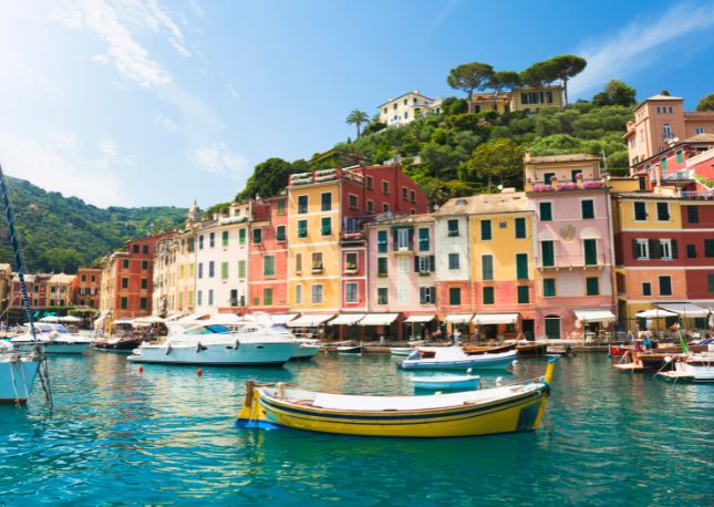 Day 3: Portofino. Stroll tiny Portofino, a perfectly poised pastel village taking refuge on its own secluded peninsula. Stop at a charming café to get a bite and watch the yachts bobbing in the harbour. Explore the seductive boutiques and art galleries that line the harbour and narrow streets.