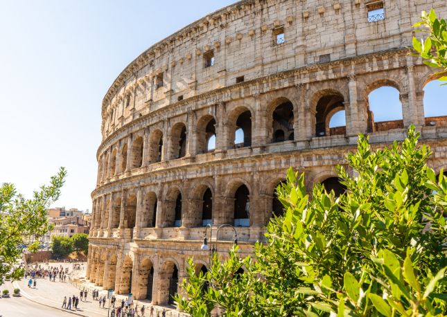 Immerse yourself in the timeless rhythms of the Eternal City with this captivating shore excursion, as you visit a few of Rome’s most iconic highlights, starting in front of Sina Bernini Bristol Hotel. Visit Fontana di Trevi and the Piazza Navona to the Pantheon and St. Peter’s Square.
